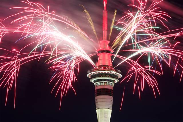 春节旅游攻略：7个最佳春节旅行目的地，7种不同的过年姿势！                                                                                               日本