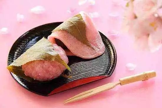 盘点美到爆的日本樱花限定美食，一口吃掉樱花季！                                                                                               日本