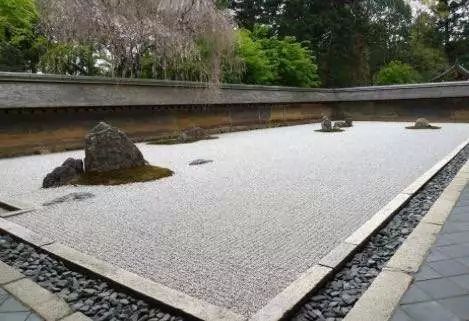 日本旅游小众玩法：去日本最灵验的寺庙求个签                                                                                               日本