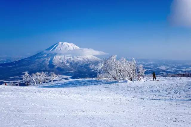 感受北海道冬日滑雪和温泉的冰火两重天                                                                                               日本