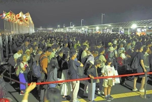 第244期：特朗普对日关税升级 称核爆阻止战争？安倍遇刺三周年仍未公审；现实版我推的孩子 | 百通板