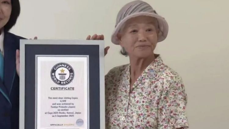 第253期：永野芽郁插足坂口健太郎多角恋？石破茂辞职；悠仁亲王举行成年式；中国电视占据日本市场 | 百通板
