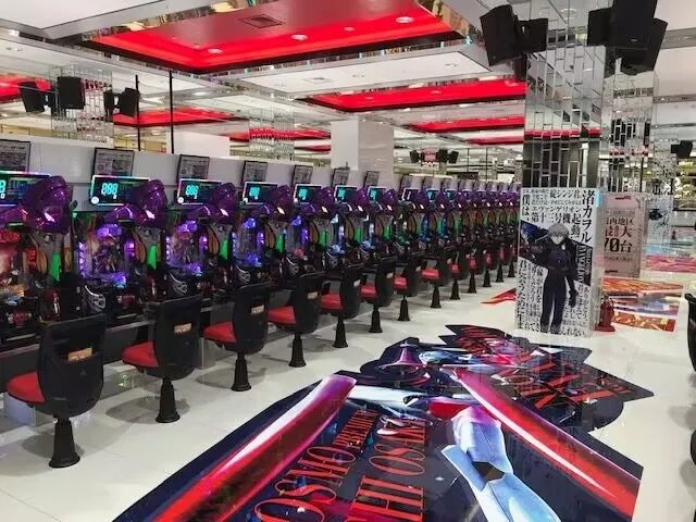 小县城惊现弹珠游戏厅，臭名昭著的“柏青哥”打进来了？