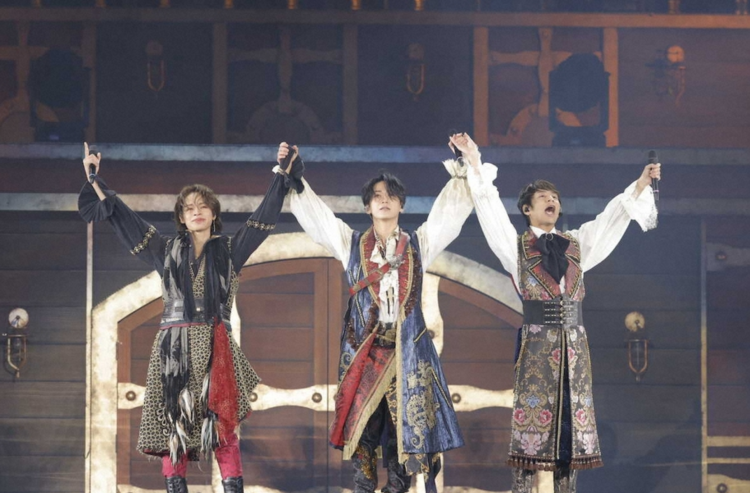 KAT-TUN告别演唱会落幕 25年传奇画句点