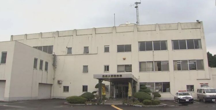 80岁日本大爷在公厕惨遭中国籍41岁男子猥亵，网友炸锅…