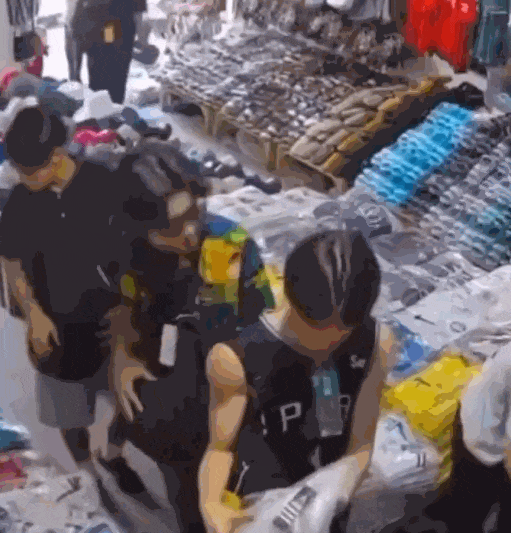 日本中学生集体跑到巴厘岛偷东西?学校出面证实,网友怒骂:日本的耻辱! 日本中学生集体跑到巴厘岛偷东西?学校出面证实,网友怒骂:日本的耻辱!