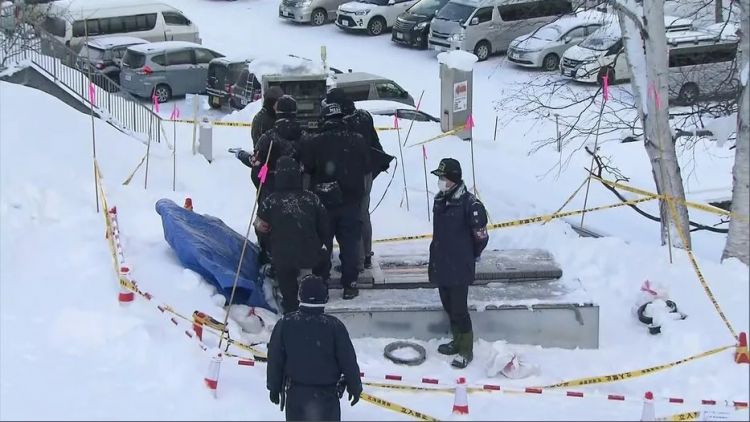 北海道五岁男孩被卷进中国产扶手梯身亡?厂家惊呼“我们当时压根没卖给日本啊!” 北海道五岁男孩被卷进中国产扶手梯身亡?厂家惊呼“我们当时压根没卖给日本啊!”