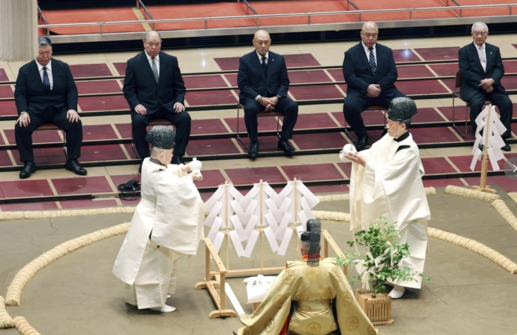 高市早苗首相缺席日本相扑颁奖 尊重“女人禁制”引争议 高市早苗首相缺席日本相扑颁奖 尊重“女人禁制”引争议