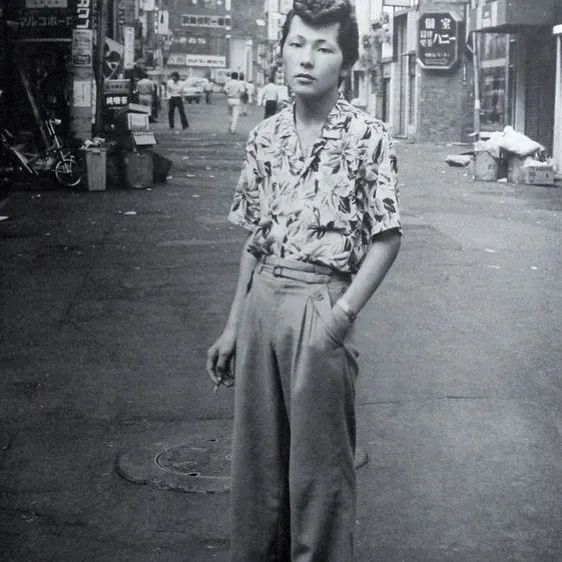成人式穿得像花圈的不良少年，怎么成了日本独特的文化符号？