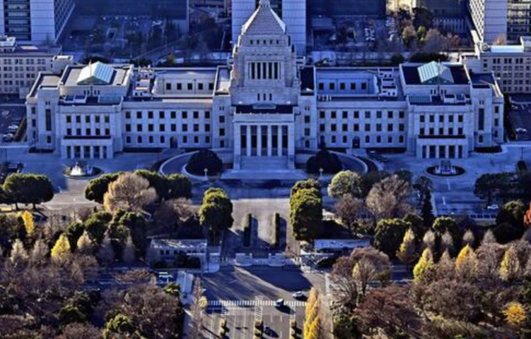 日本众议院选举今日开始投票