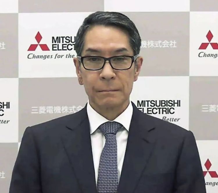 第275期：众议院选举大胜 日本进入高市早苗首相时代？米兰冬奥日本花滑团体摘银；平成的山口百惠闪婚？| 百通板