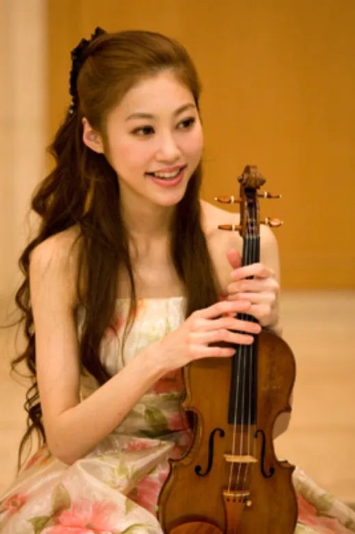 羽生结弦前妻近况曝光：离婚风波后重新开始！