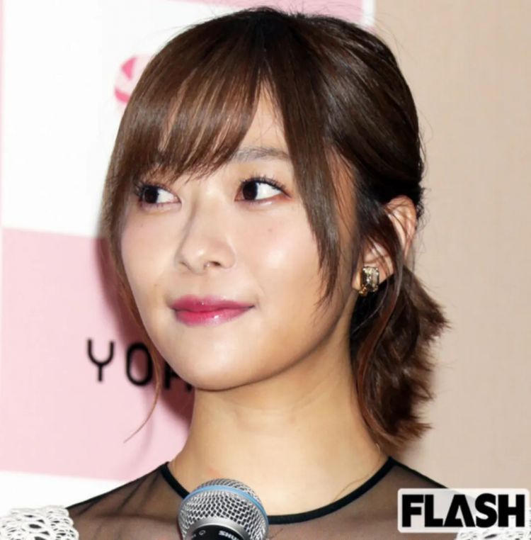 第277期：特朗普新关税再临？《EVA》官宣新作；东京晴空塔电梯突发故障？樱桃小丸子联动蜡笔小新；冬奥收官 | 百通板