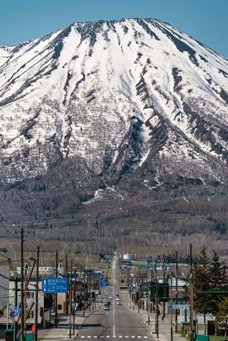 第279期：日本将征单身税？任天堂起诉特朗普？富士山再发登山事故；吴彦祖接替木村拓哉？| 百通板