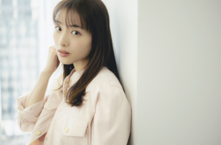 石原里美坦言育儿与事业双线挑战：夜啼失眠中备战《李尔王》舞台剧