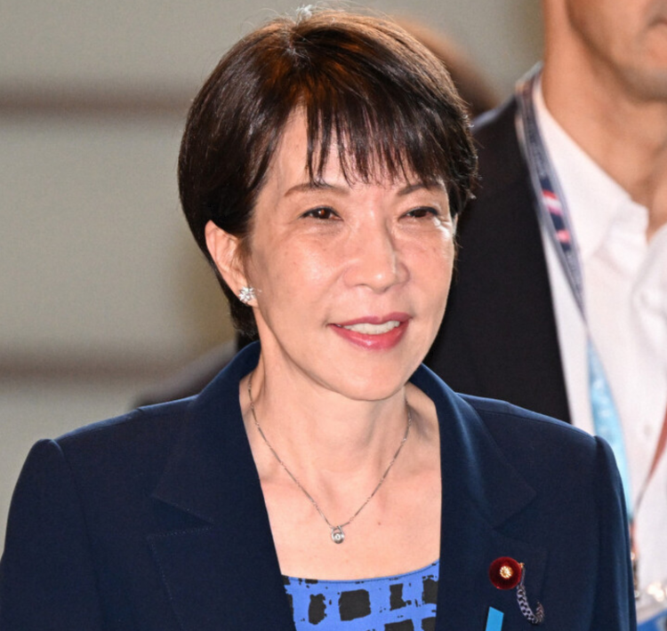 高市内阁支持率再创新低 连续三月下滑