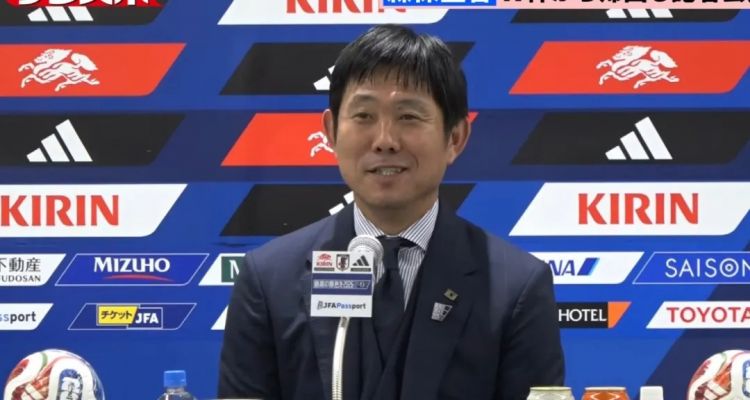 韩国“关系户”主帅搞砸世界杯,日媒吃瓜!韩媒向日本求助,森保教练憋笑:多夸夸他吧 韩国“关系户”主帅搞砸世界杯,日媒吃瓜!韩媒向日本求助,森保教练憋笑:多夸夸他吧