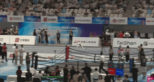 日本“全村唯一的希望”出征北京机器人大会,却上演“机器人一败涂地”?!日网:拉完 日本“全村唯一的希望”出征北京机器人大会,却上演“机器人一败涂地”?!日网:拉完